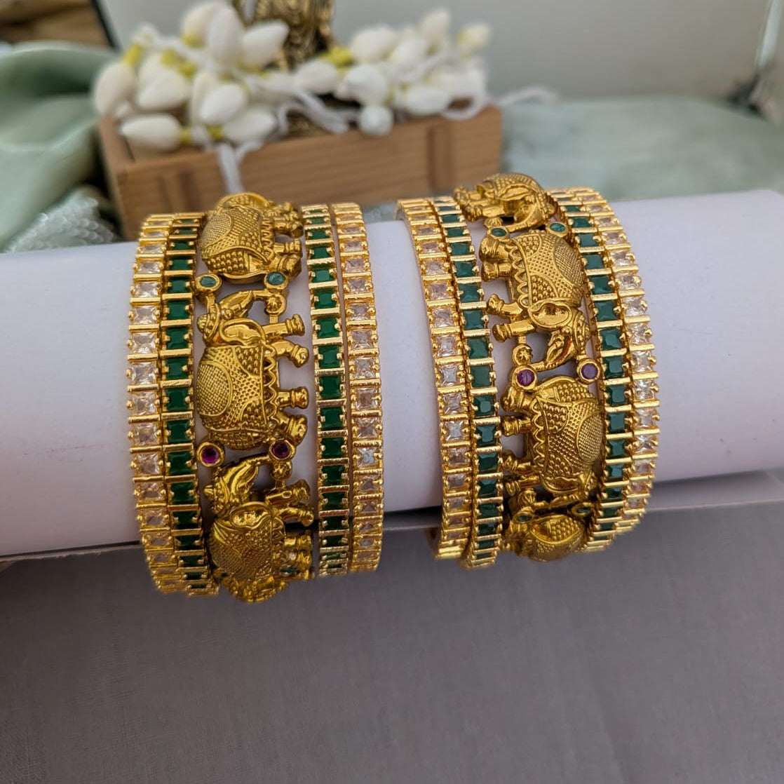 Antique Elephant Bridal Bangle In Green And White Stone