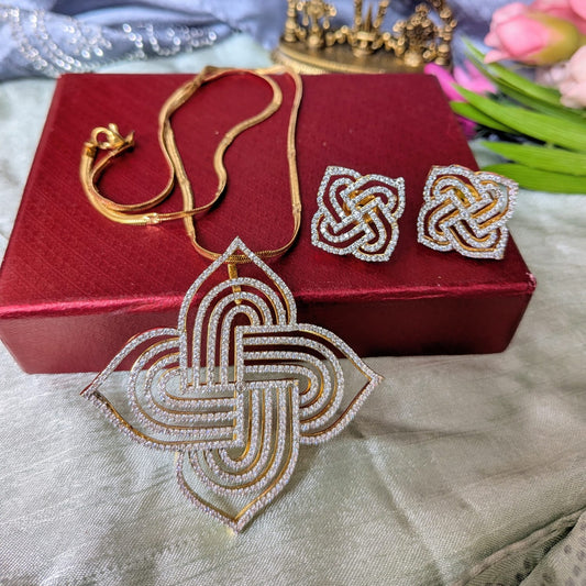 Spiral CZ Kolam / Rangoli Pendnat chain