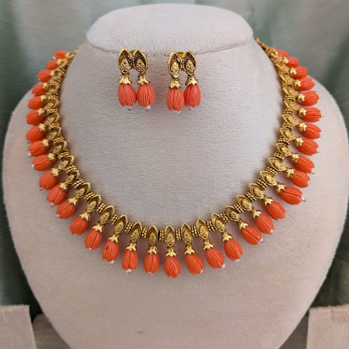 Pavalamalli necklace set