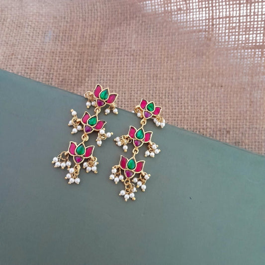 Jadau lotus stone earring