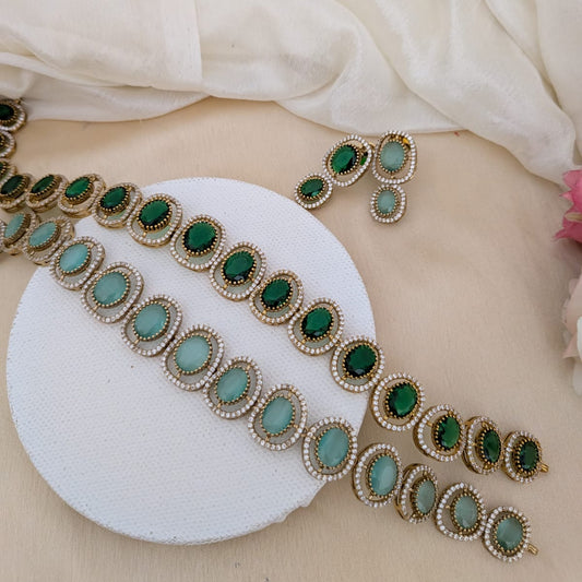 Oval shape blue stone necklace set