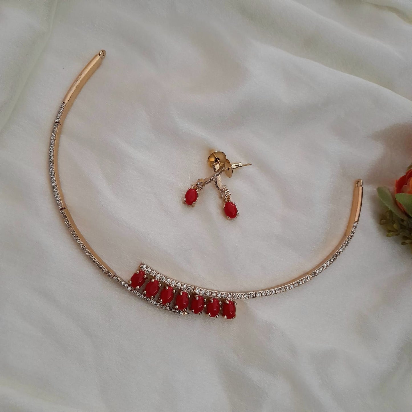 Sleek Coral with white necklace set