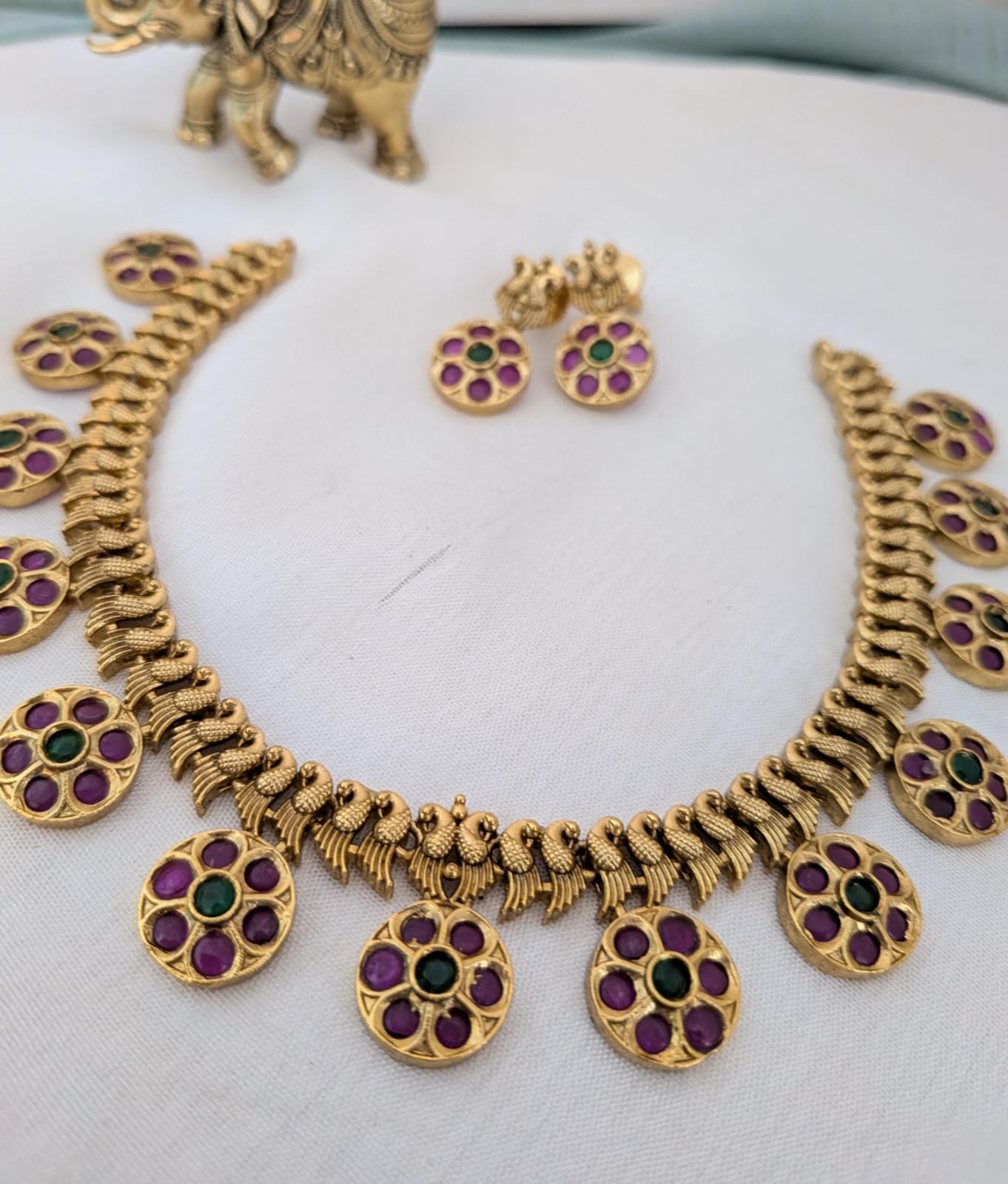 Peacock kemp stone necklace set
