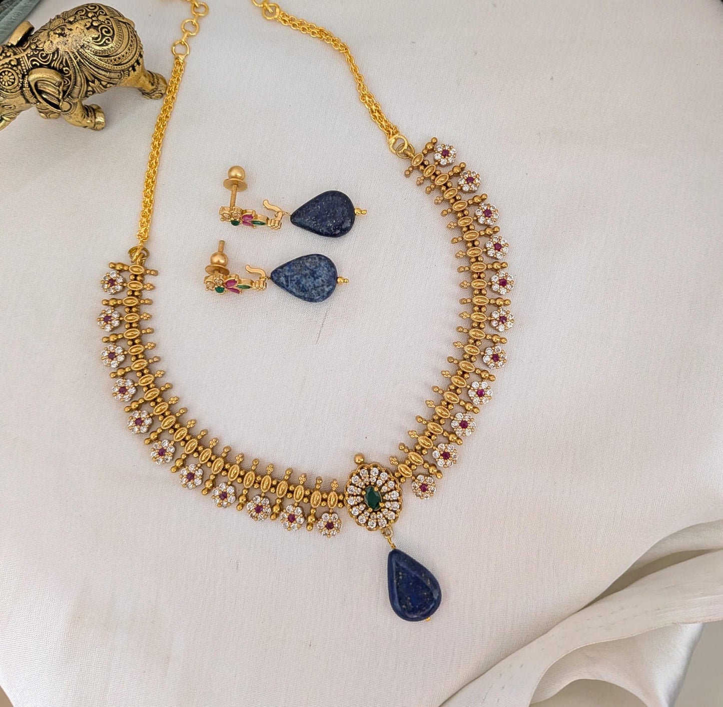 AD stone blue bead necklace set