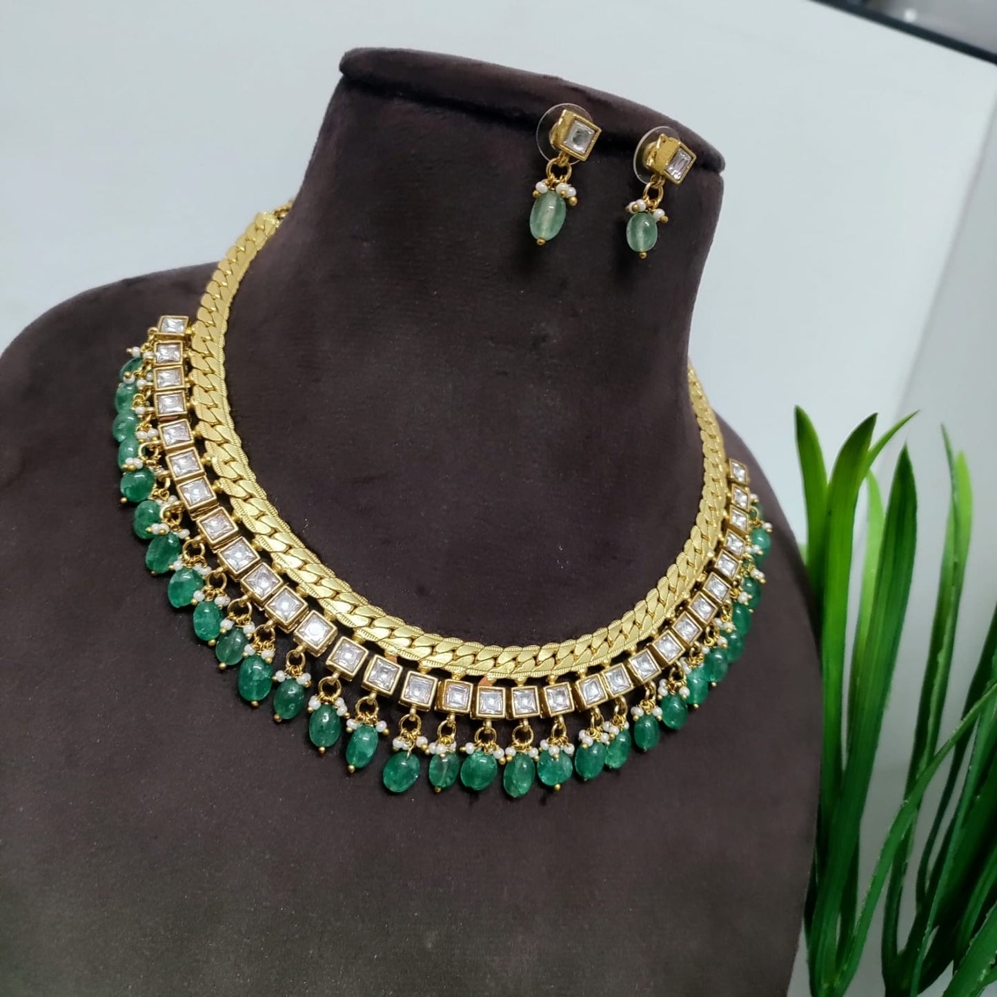 Jadau kundan Square stone studed necklace set