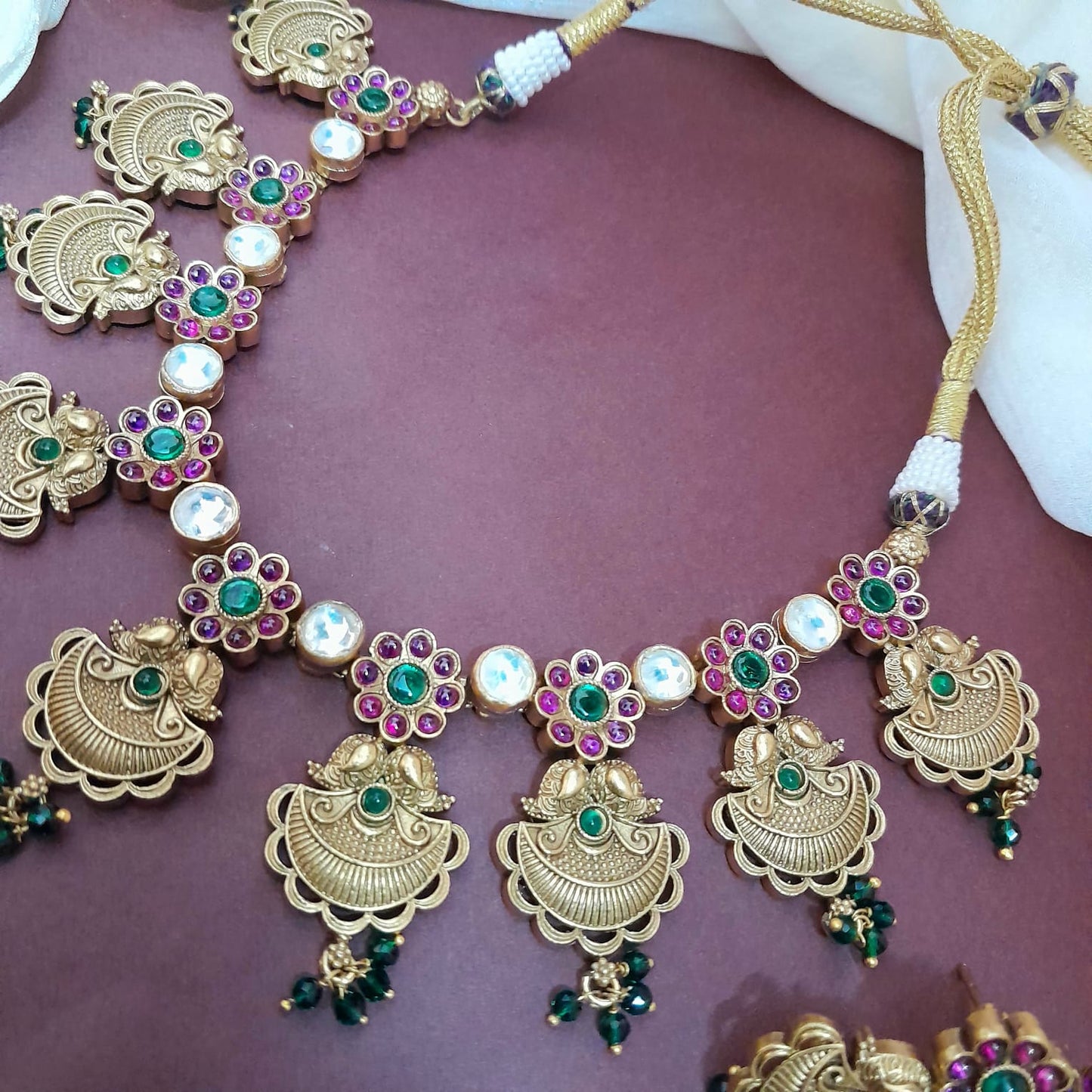 Rajwadi finish floral necklace