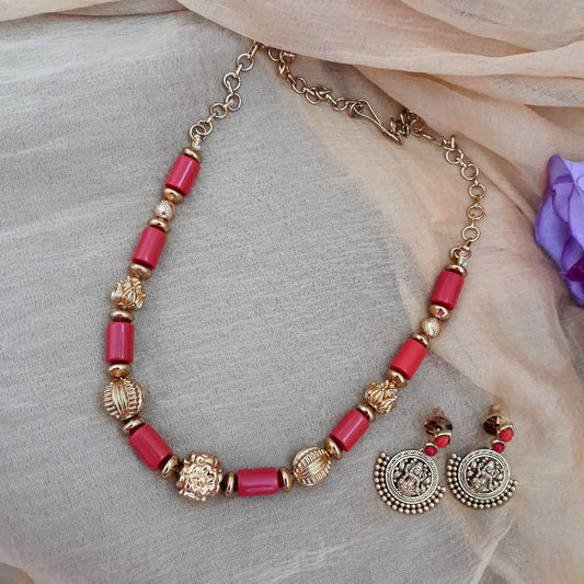 Coral red chain set