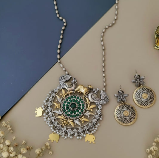 Dualtone round green stone long chain set