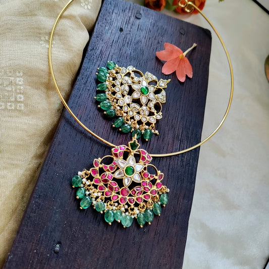 Beautiful Jadau kundan Pendant hasli set