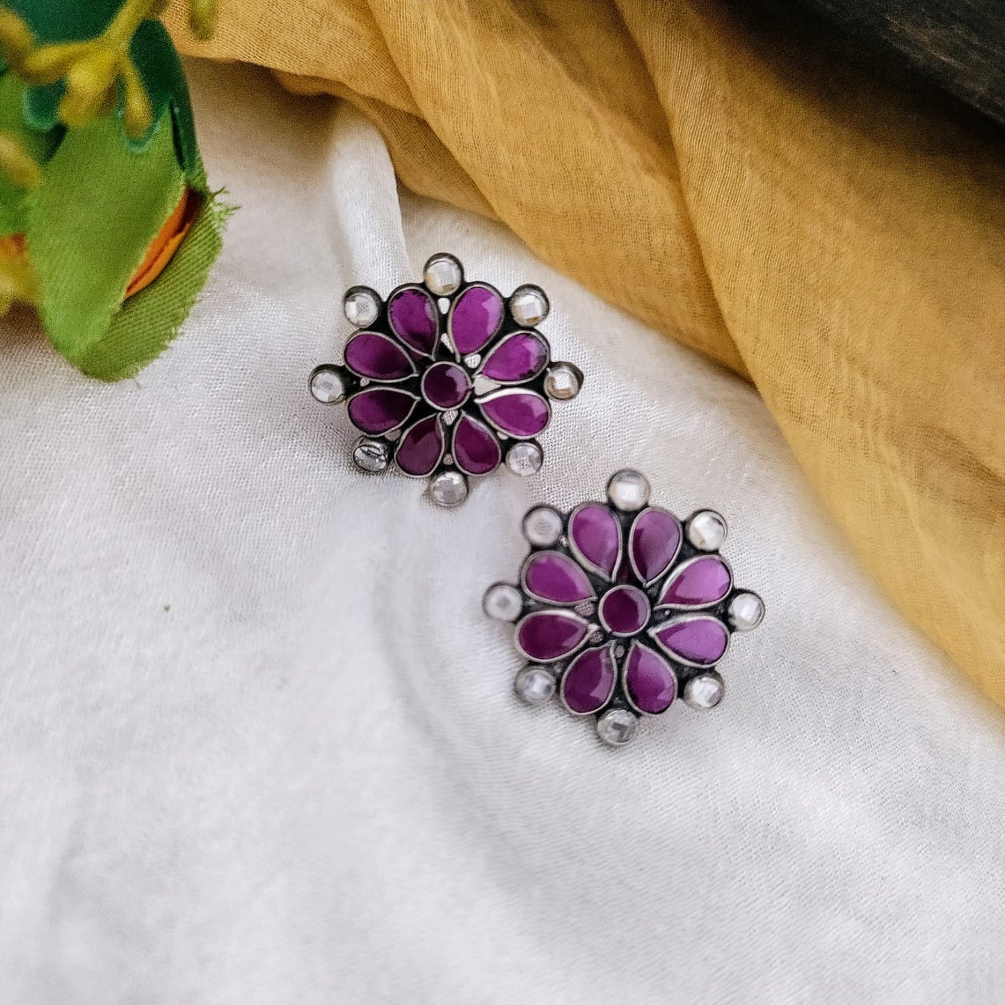 92.5 Pure Silver Ruby Polki Stone Pendant chain set