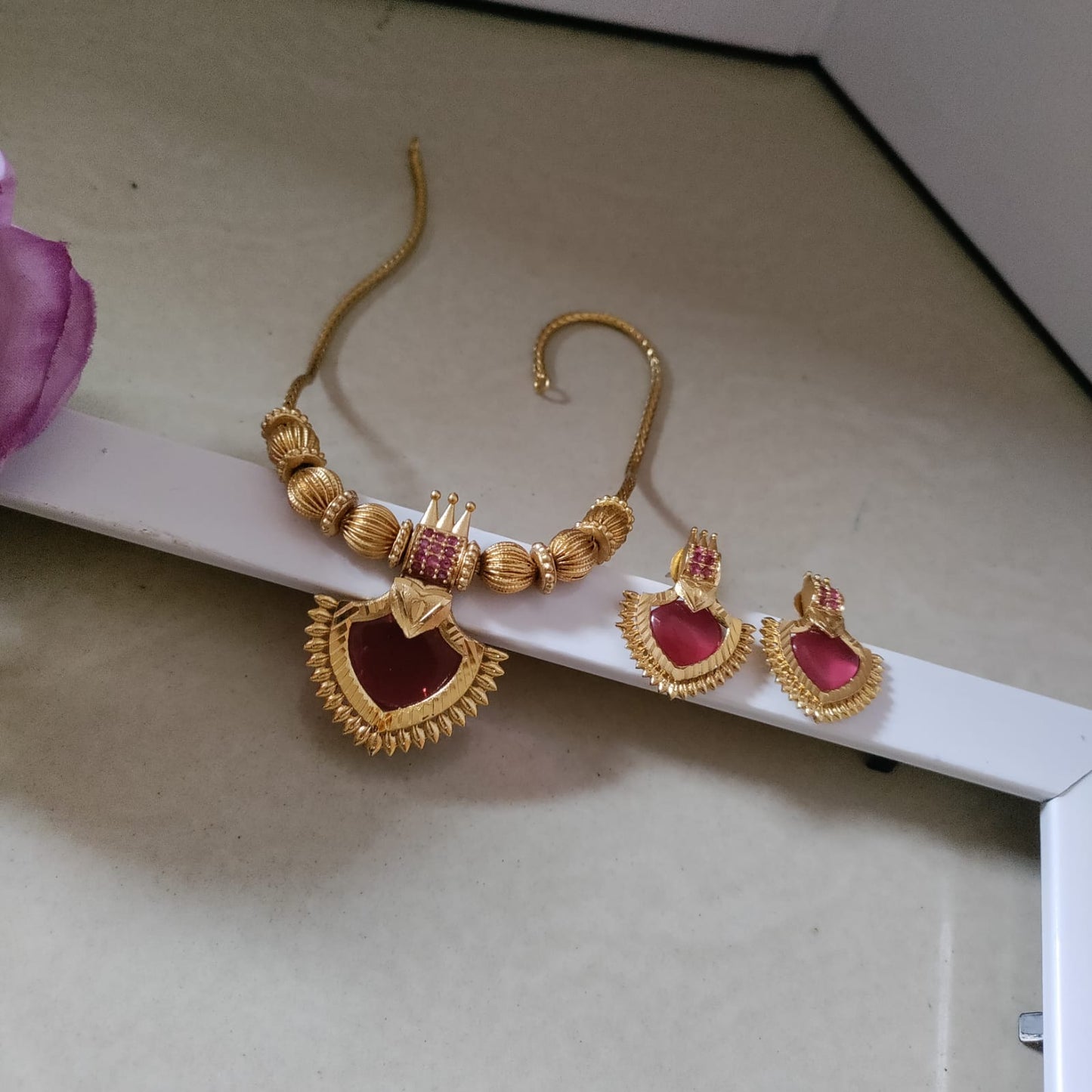 Traditional kerala palakka chain set with matching earring