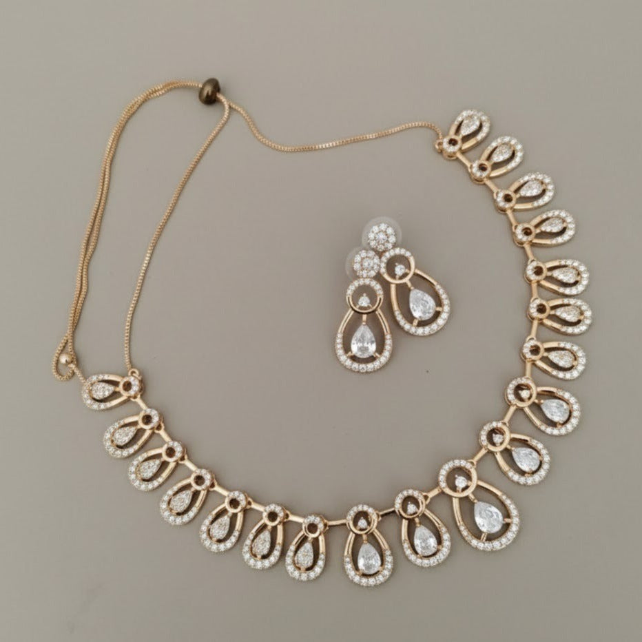 Drop rose gold necklace set