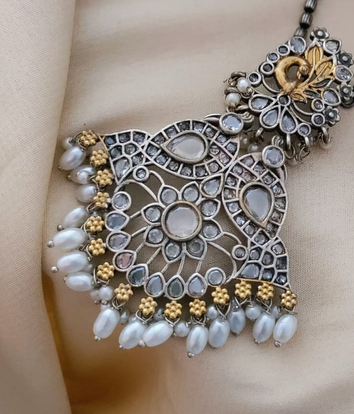 Peacock dualtone long chain set