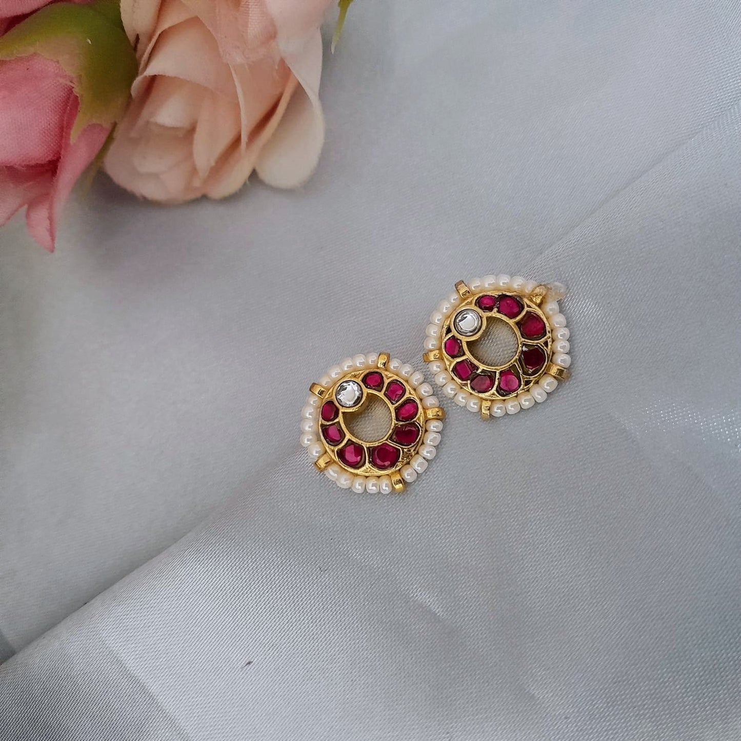 Jadau earcuff - Round/Bugadi