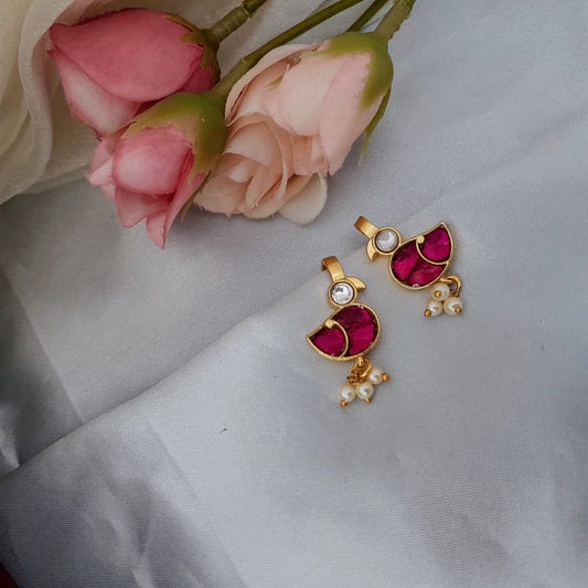 Swan design Jadau earcuff/Bugadi