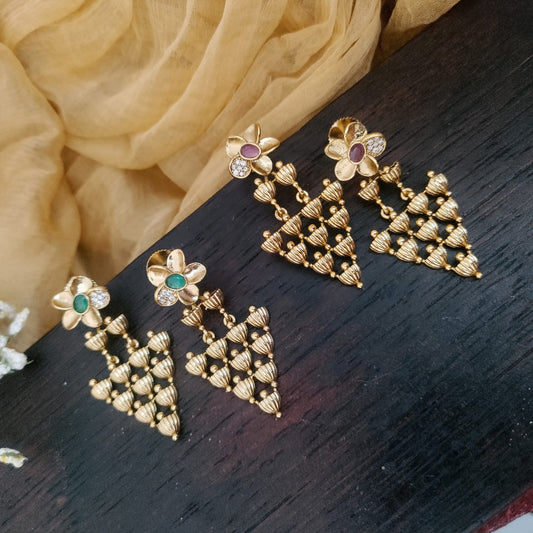 Flower stone lightweight earring