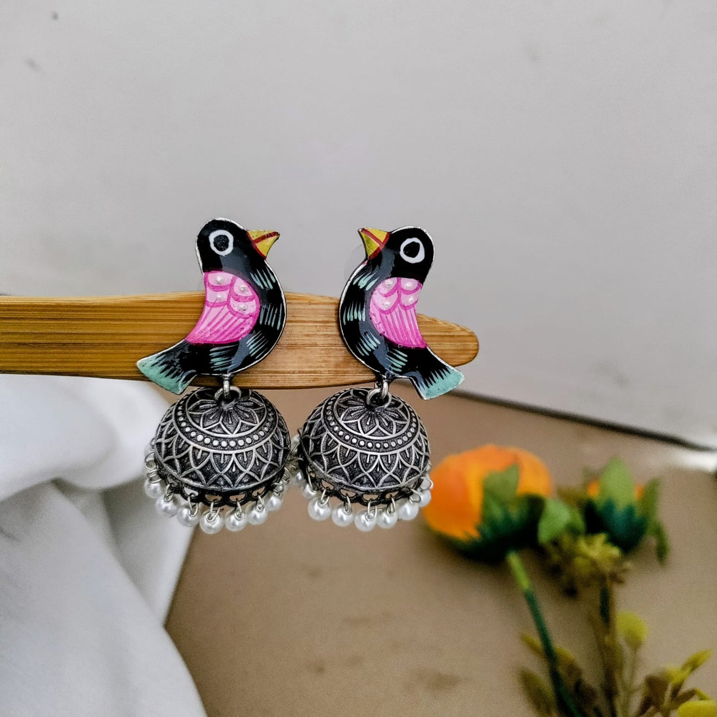 Bird hand painted jumkha