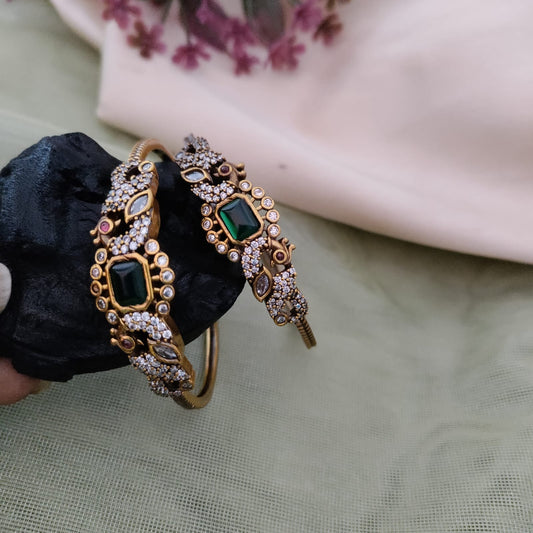 Peacock victorian finish kada