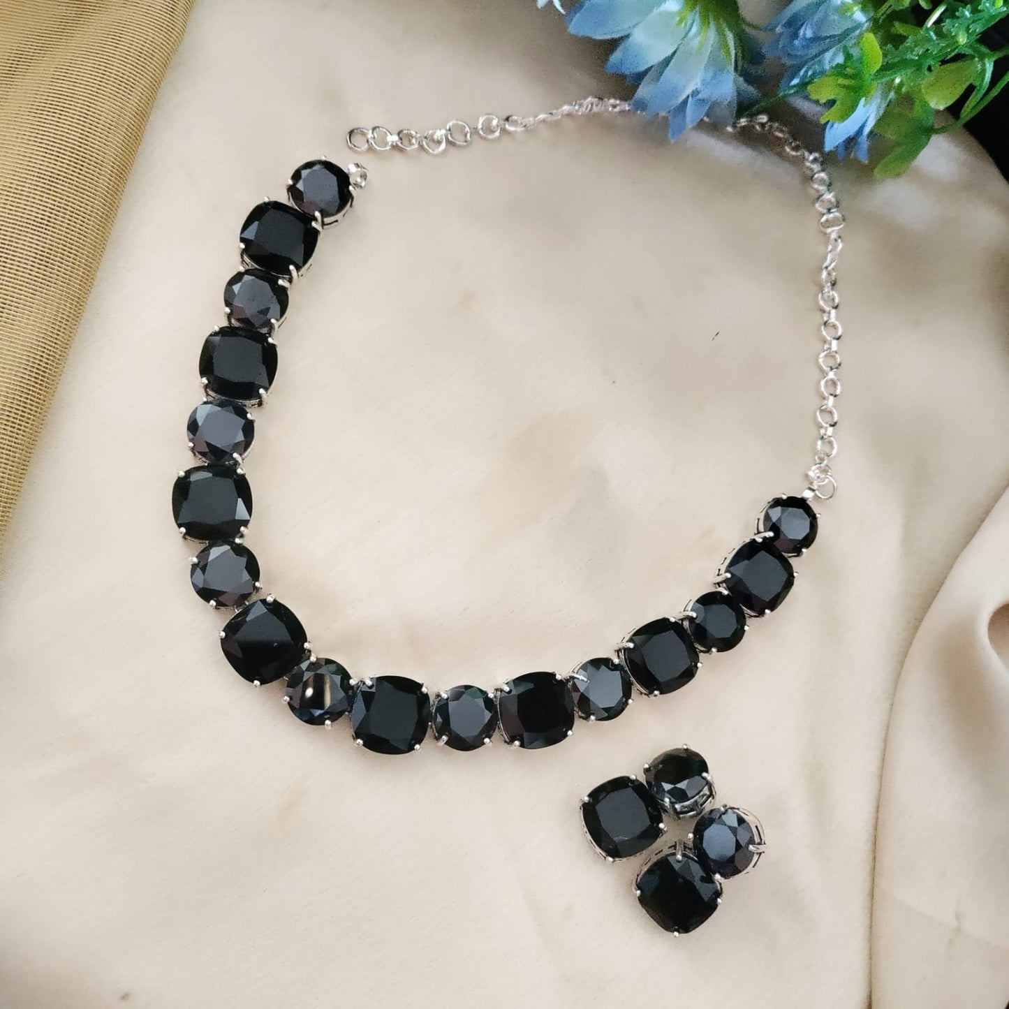 Doublet block stone necklace set