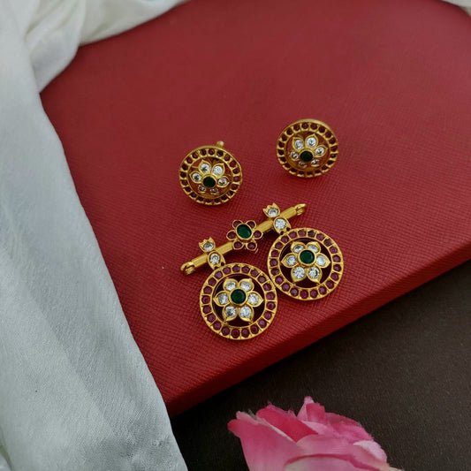 Twin round floral pendant set