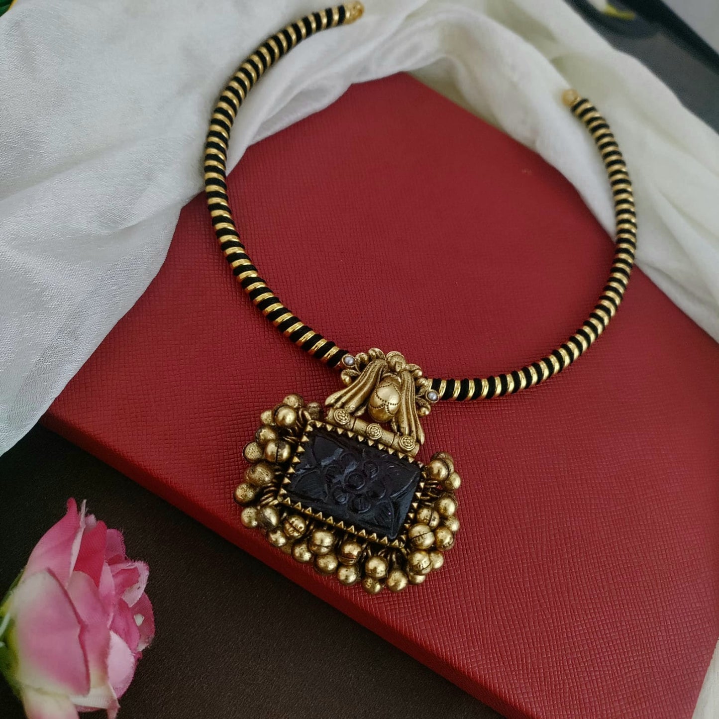 Fusion purple with ghongroo pendant hasli