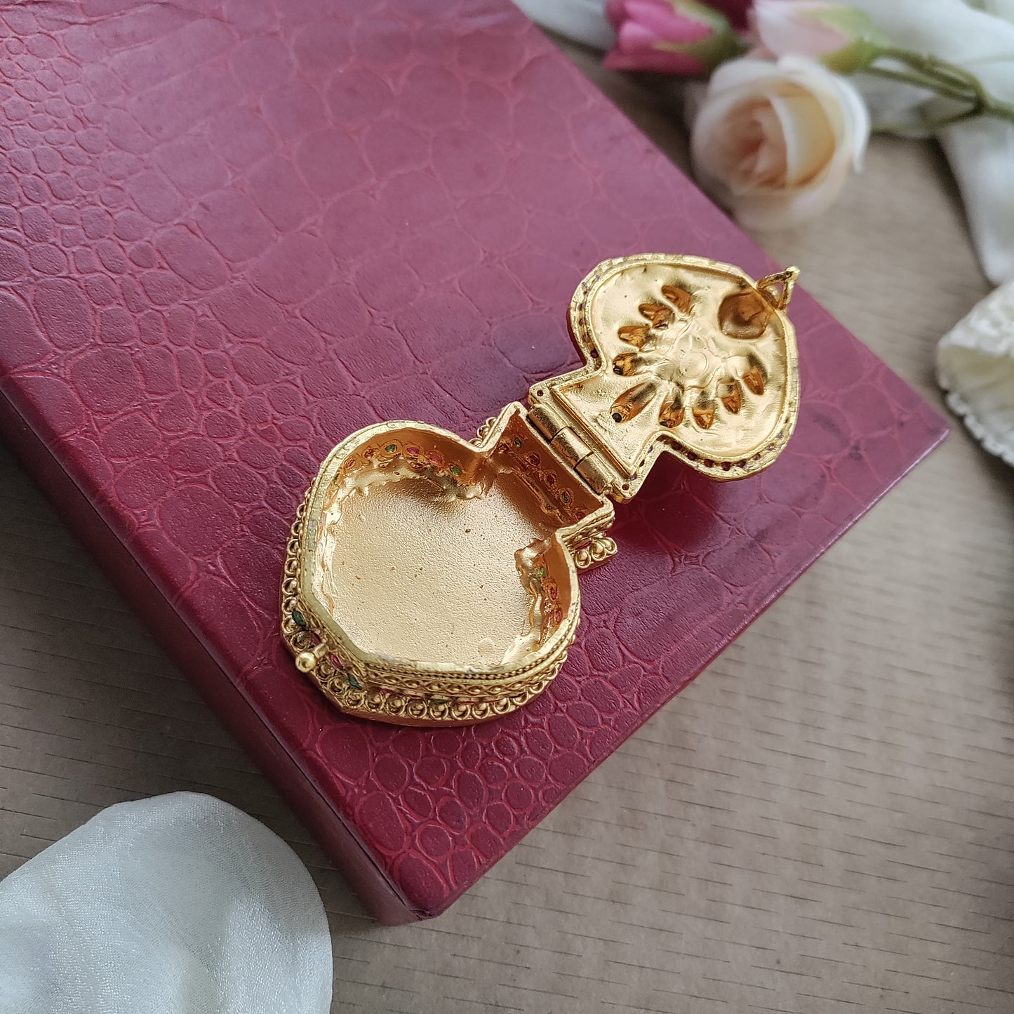 Peacock design sindoor box