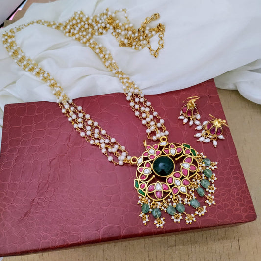 Long 5 layered Jadau kundan pendant necklace