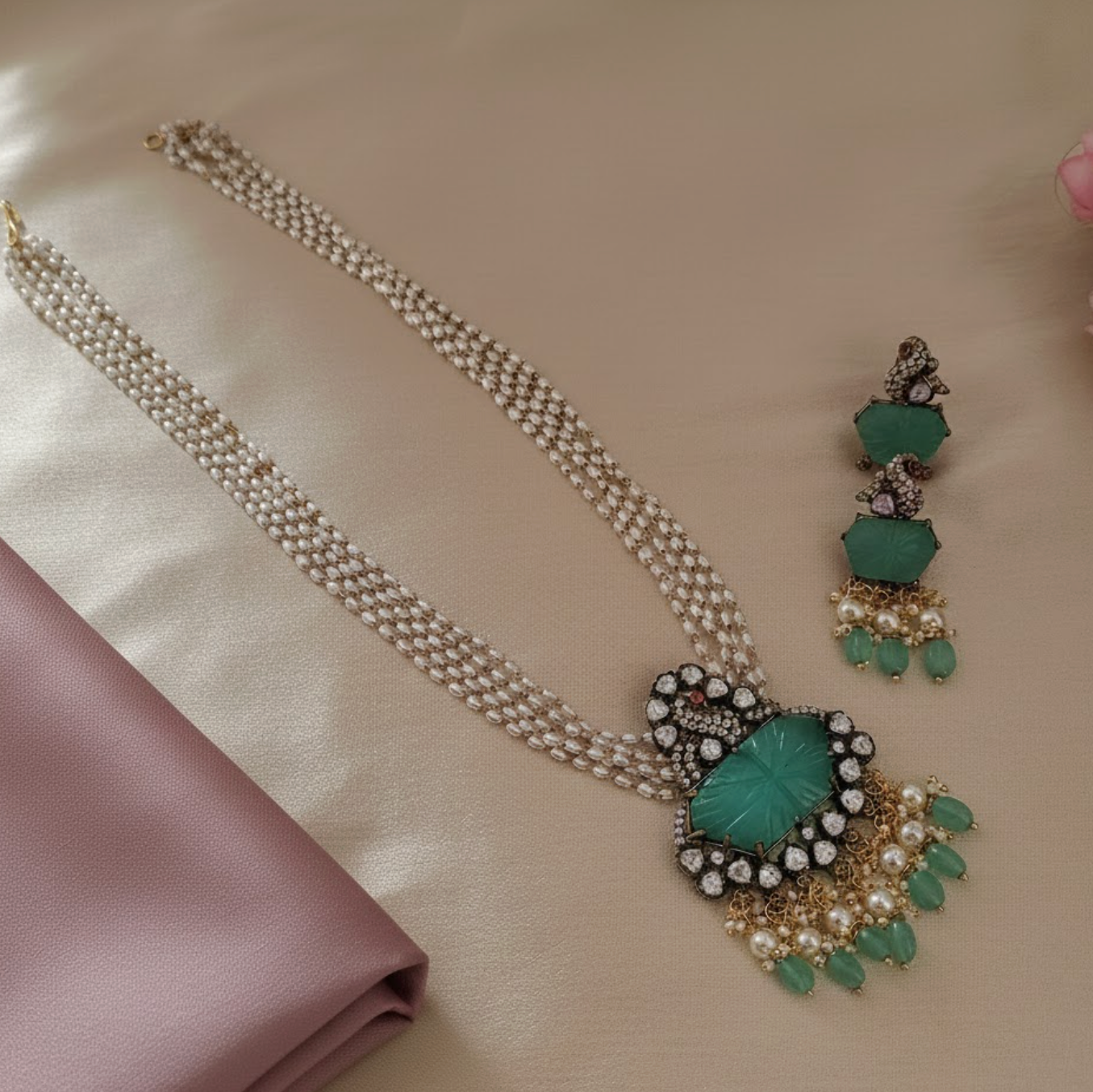 AD stone peacock pearl pendant chain set