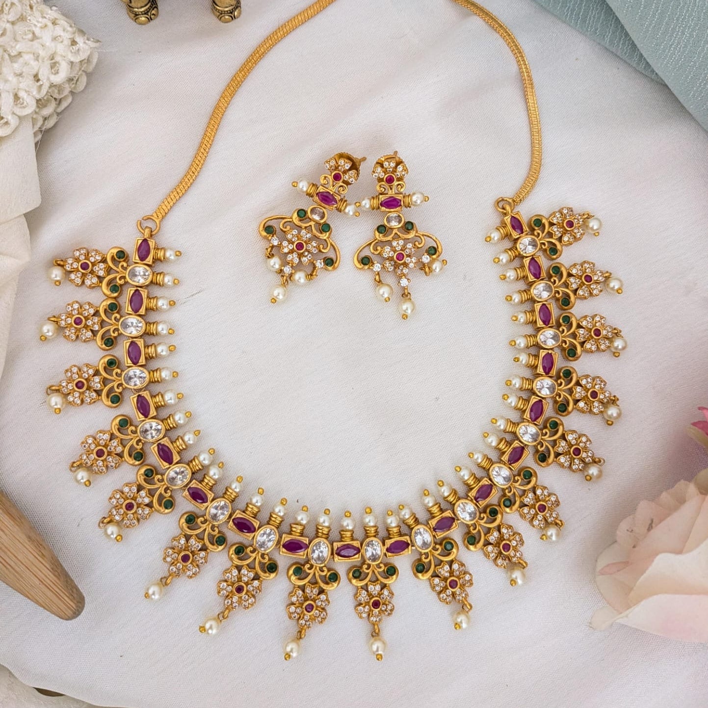 Flower stone kemp necklace set