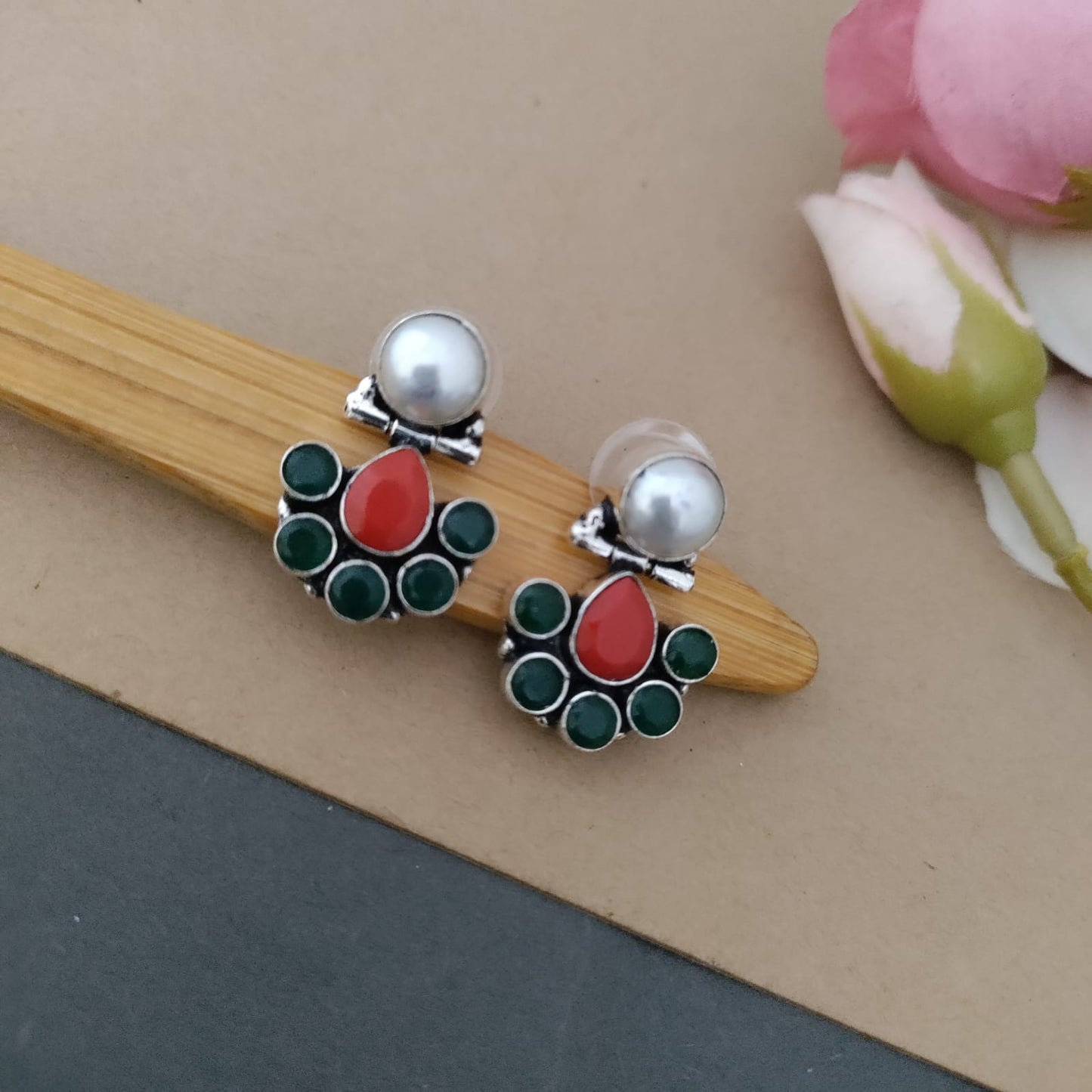 Stone earring Dangler