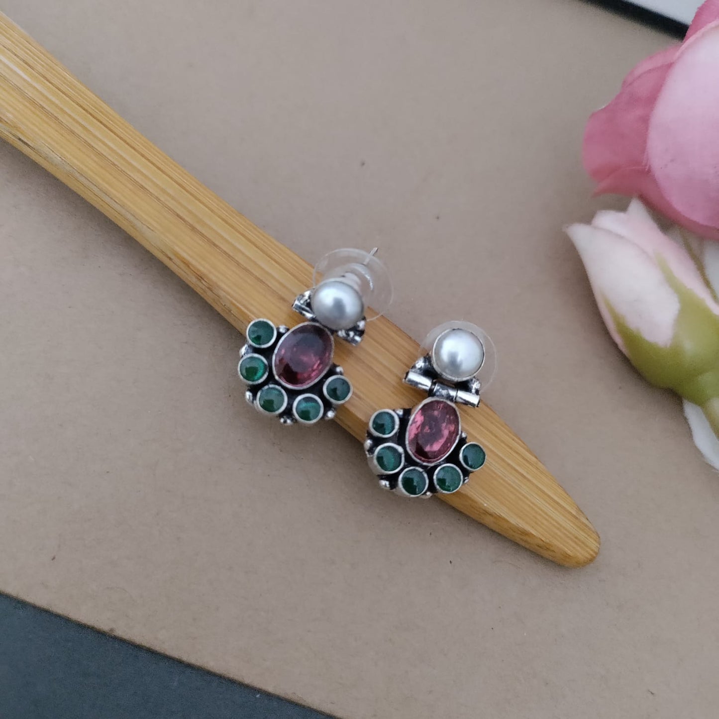 Stone earring Dangler