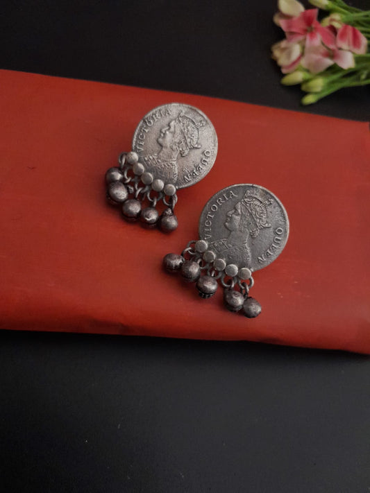 Victorian round SLA earring
