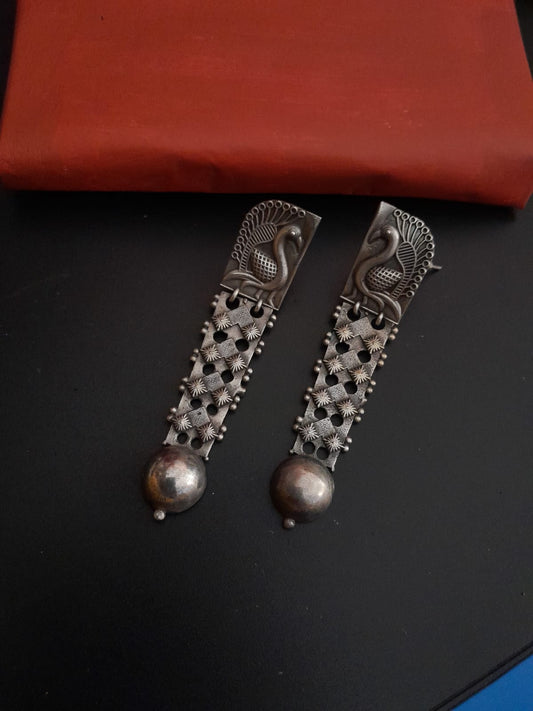 Bird SLA long earring