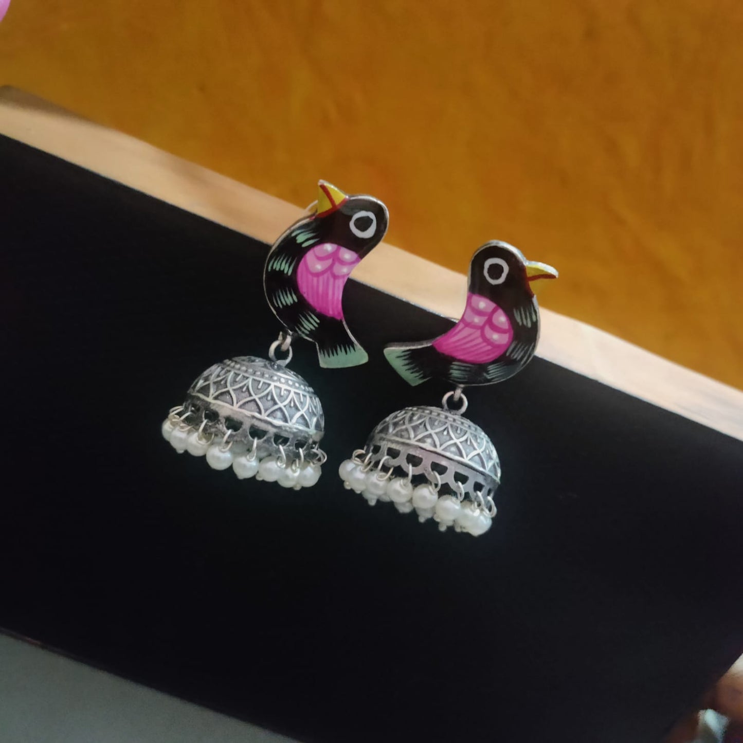 Bird hand painted jumkha