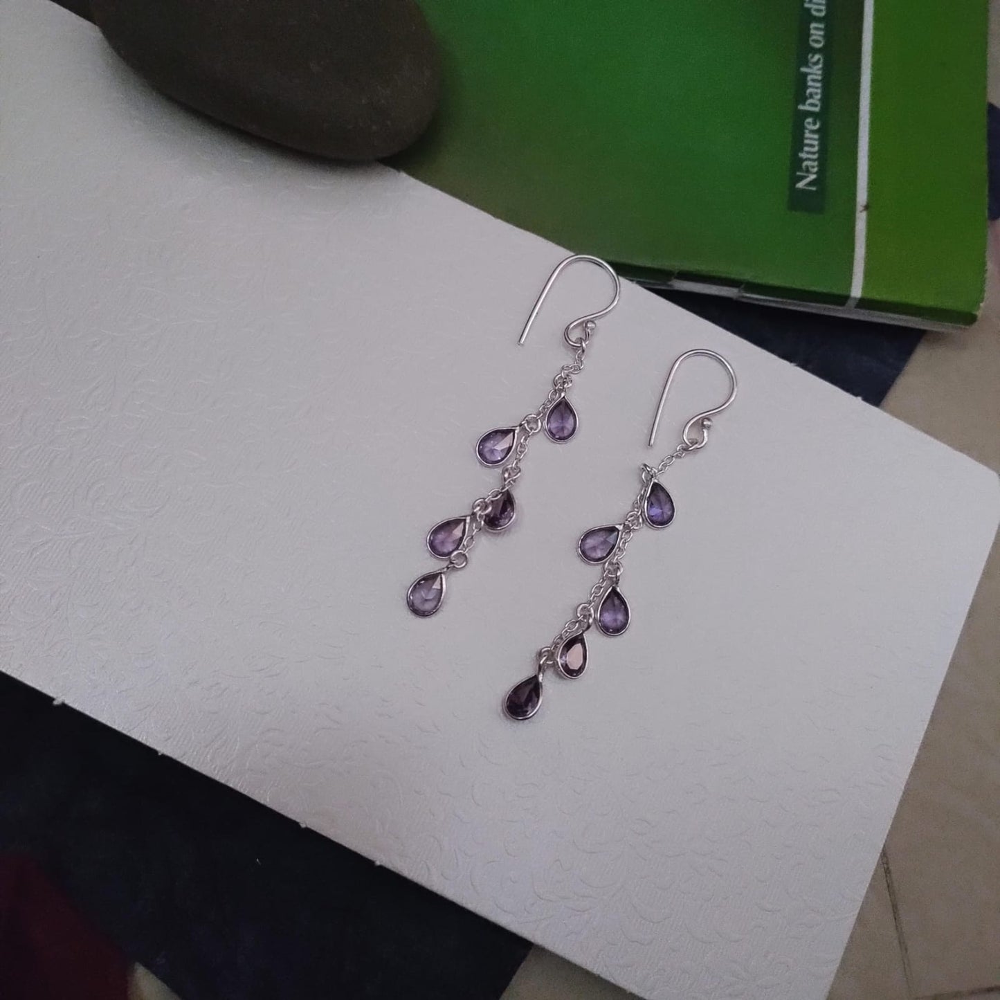 Chandelier stone hook earring
