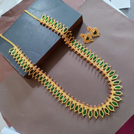 Traditional kerala palakka chain set with matching