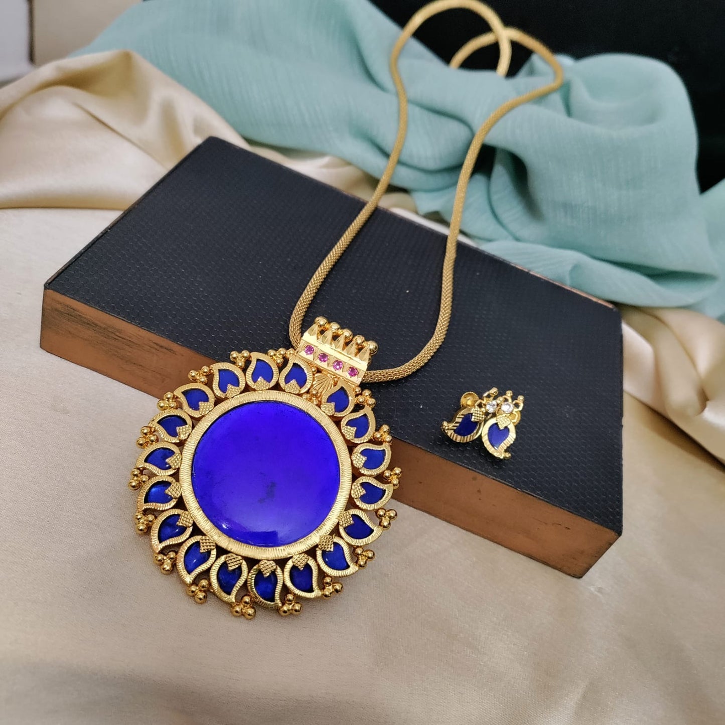 Pendant Chain - microplated mango kerala pendant chain - Blue