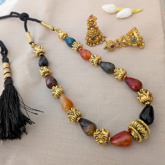 Semiprecious stone beaded necklace With Jhumka