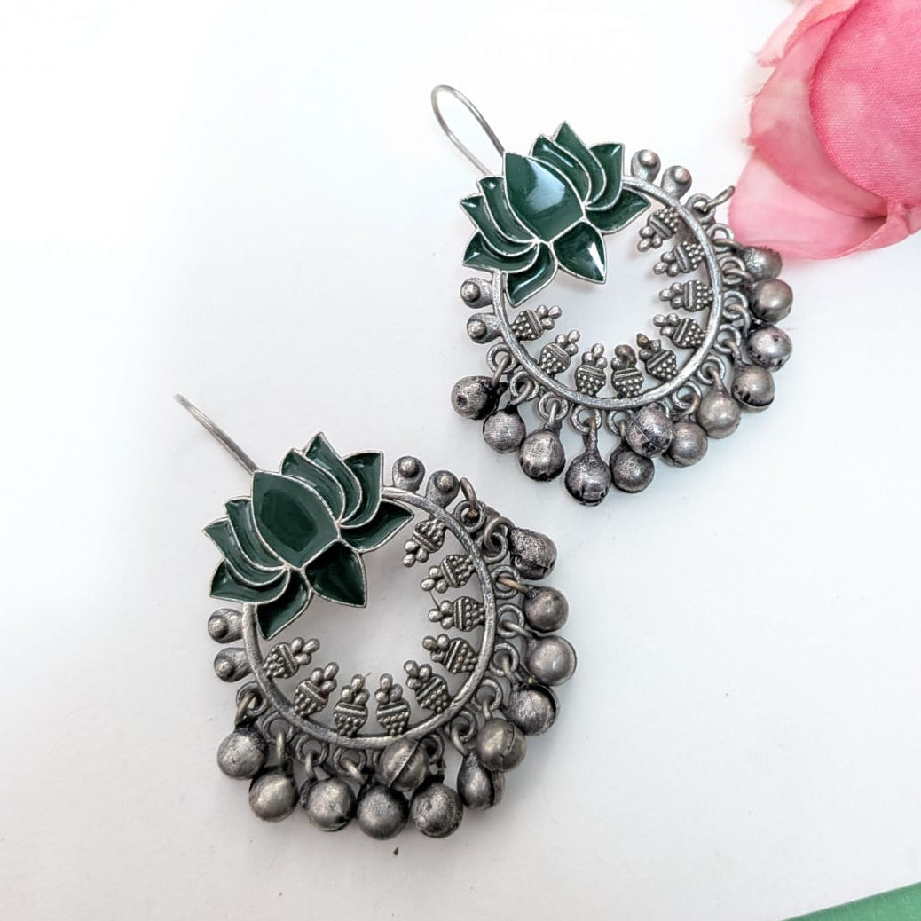 Lotus Hook Earing