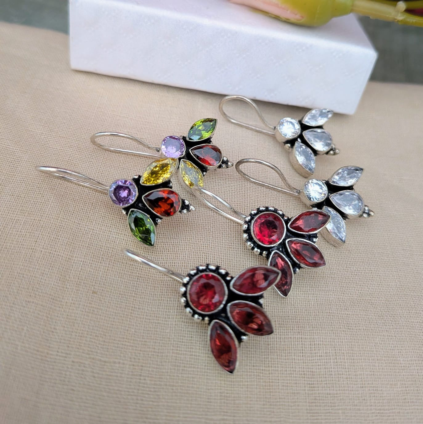 4 Stone earring