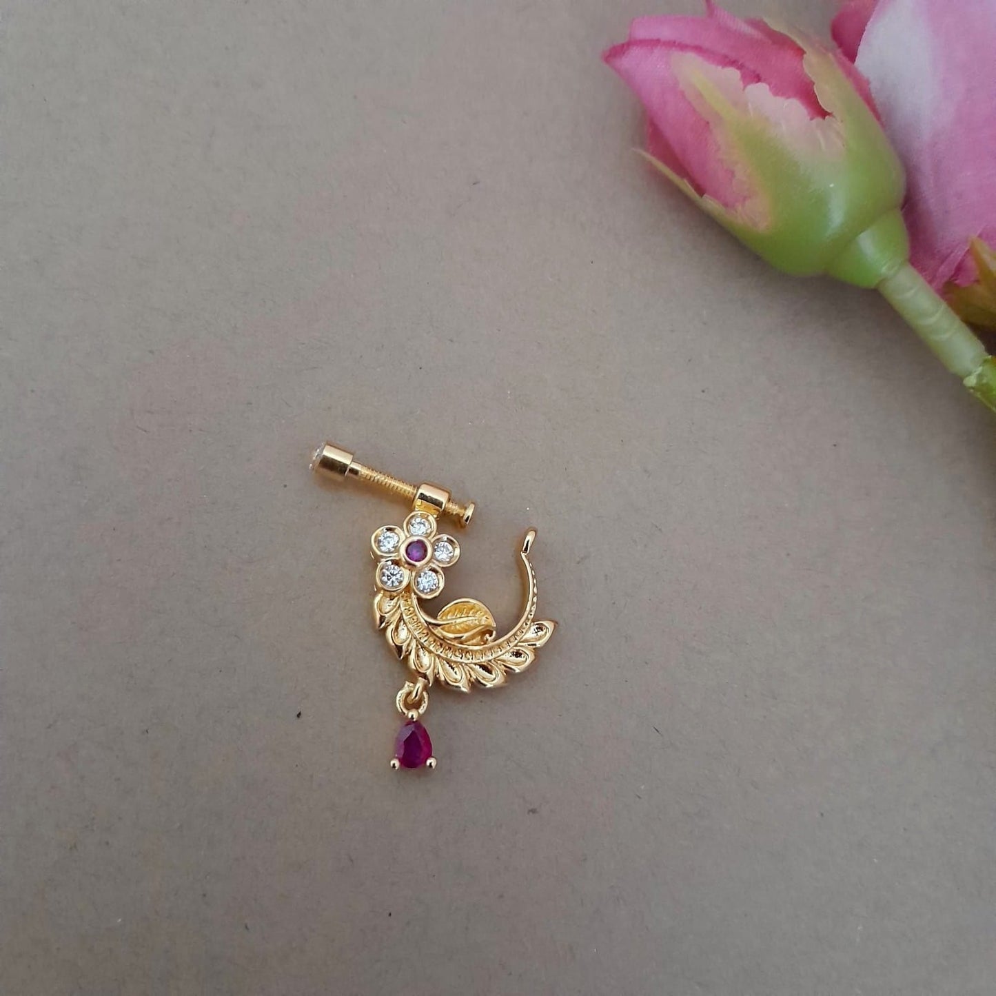 Round simple nath nosepin