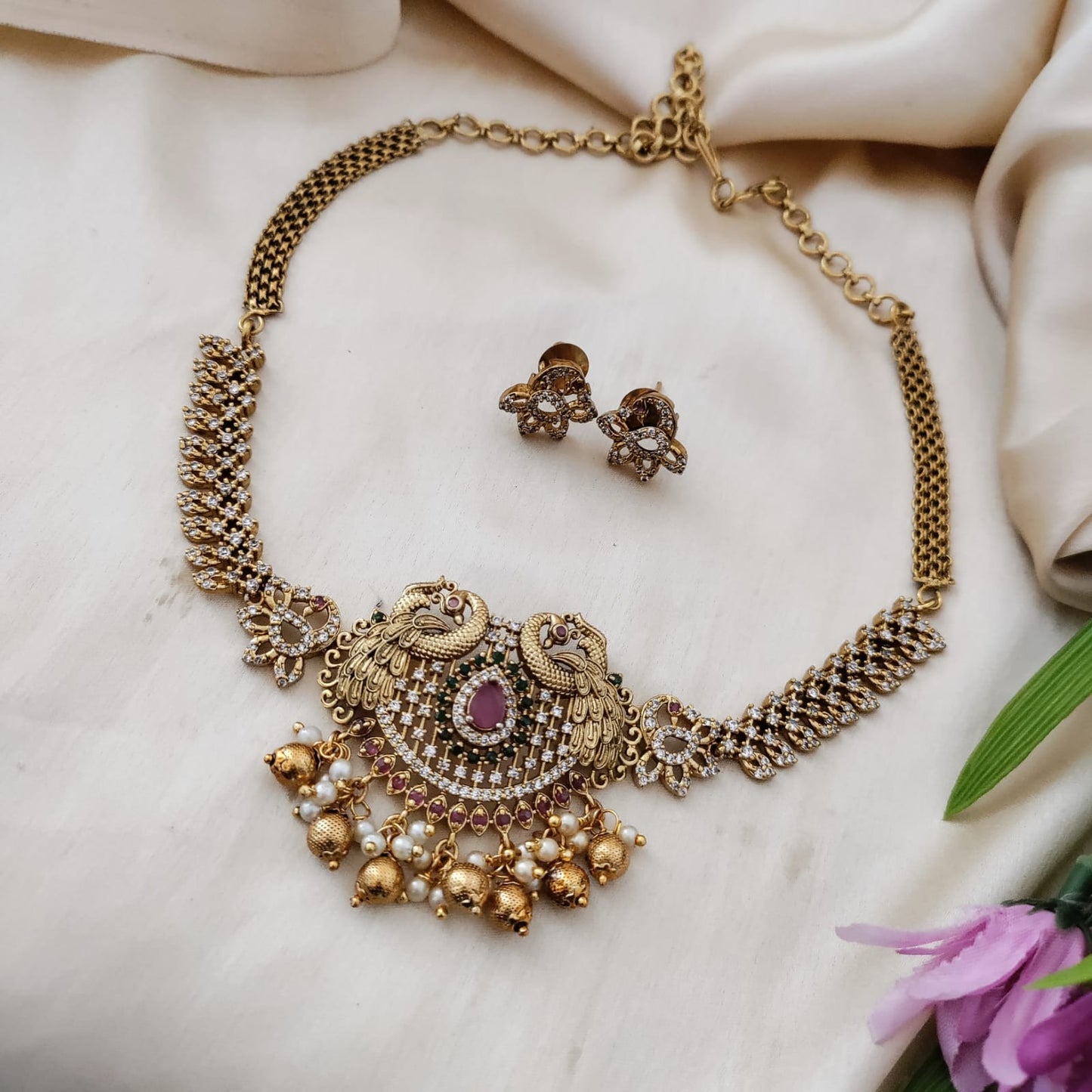 Peacock drop stone choker set