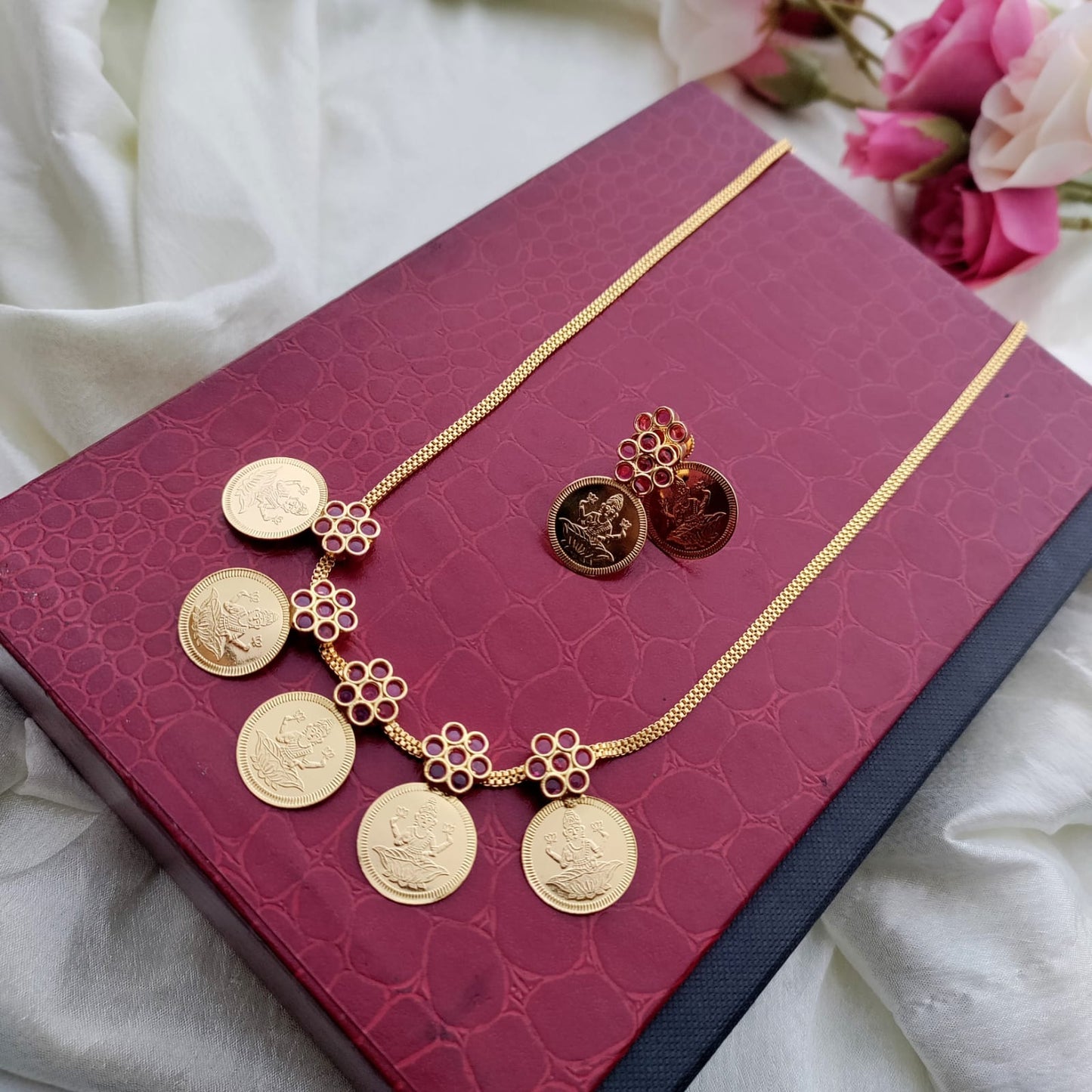 5 coin necklace