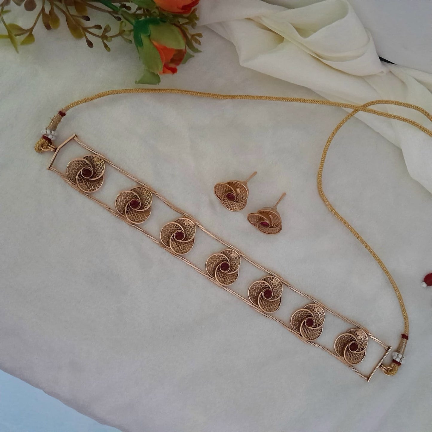 Rose ruby stone choker