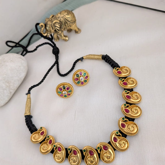 Peacock thread necklace set