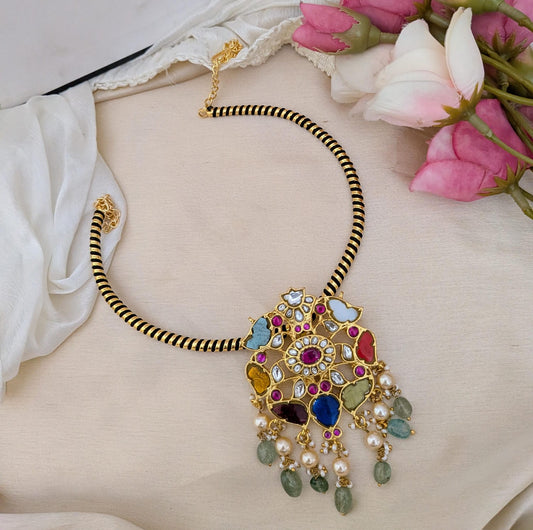 Jadau kundan Lotus pendant hasli set