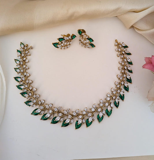 AD green stone necklace set