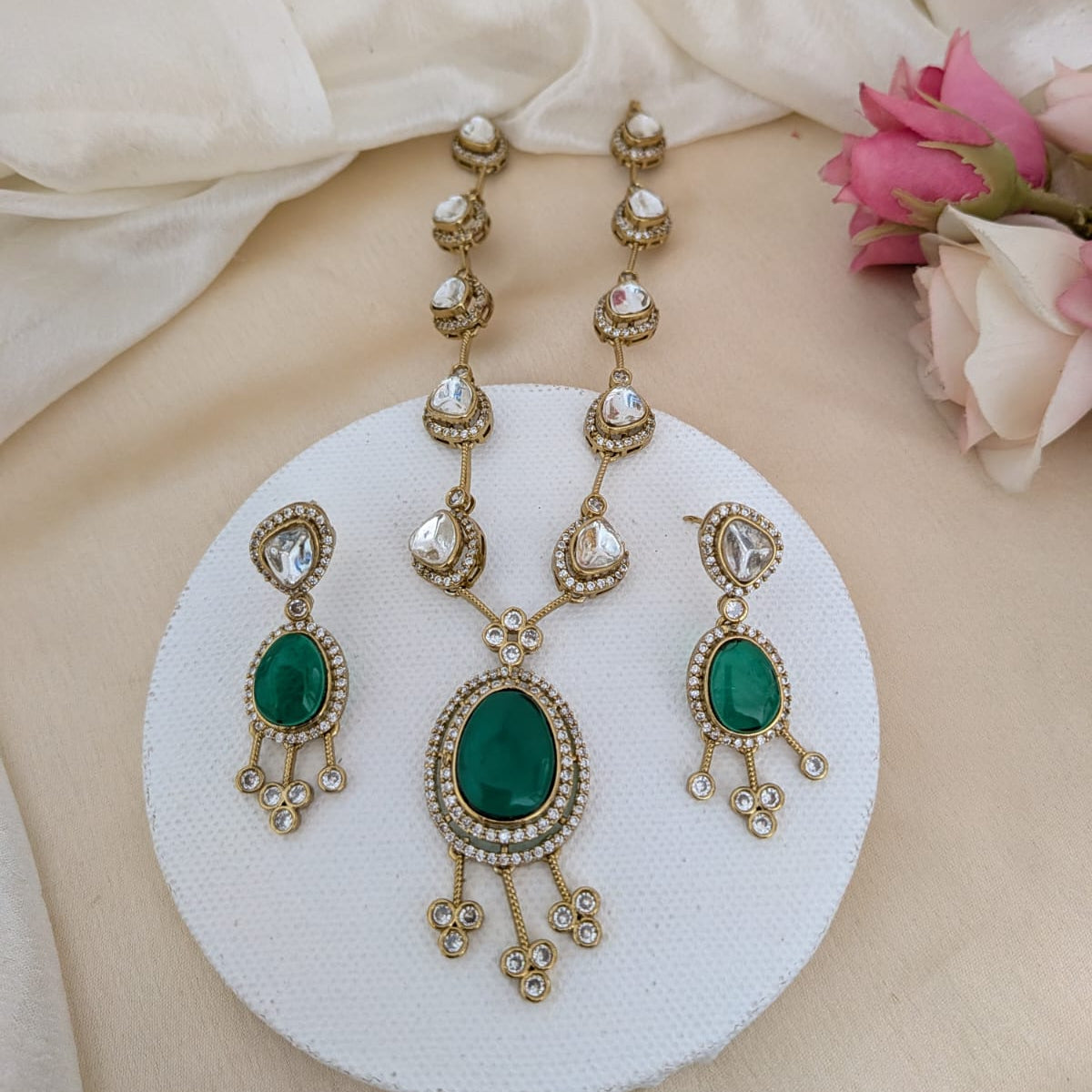 Drop ad stone kundan necklace set