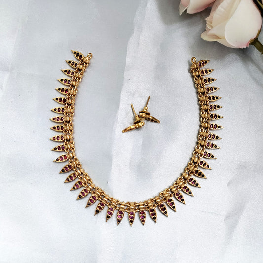 Ruby kemp stone drop necklace set