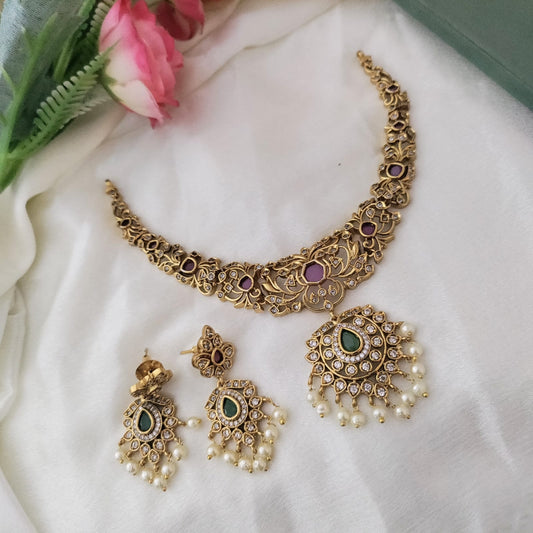 Chocker stone necklace set